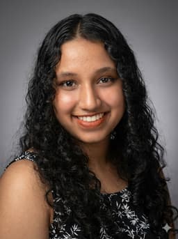 Headshot of Onaya Sendini